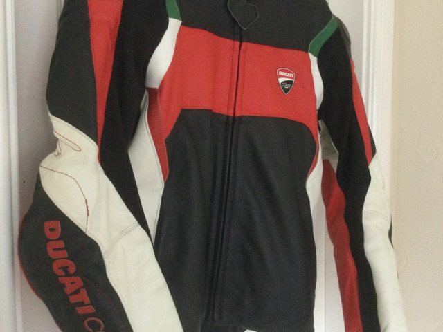 Dainese Ducati Corse C3 leather jacket size EU54 1