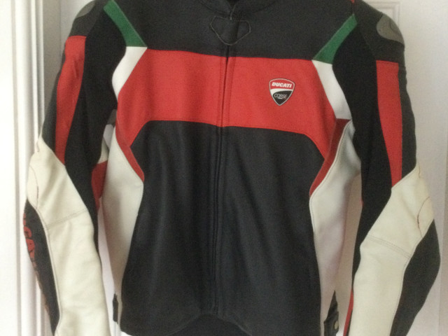 Dainese Ducati Corse C3 leather jacket size EU54 0