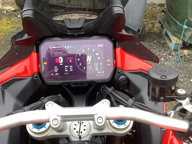 Ducati V4 Multistrada PIKE PEAK 2