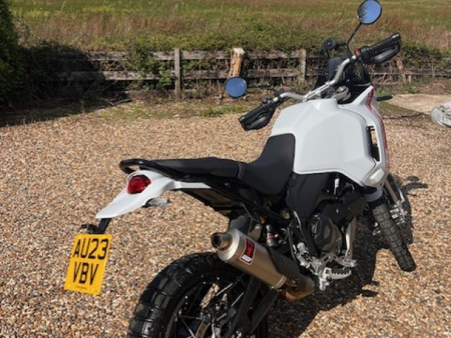 Ducati Desert X 4