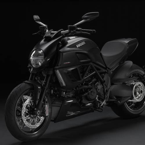 Diavel Carbon